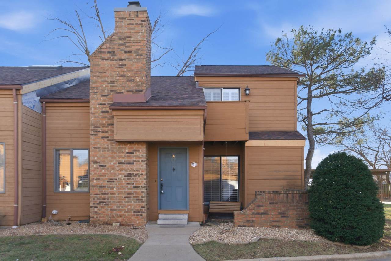 3440 Delaware Avenue - Photo 1