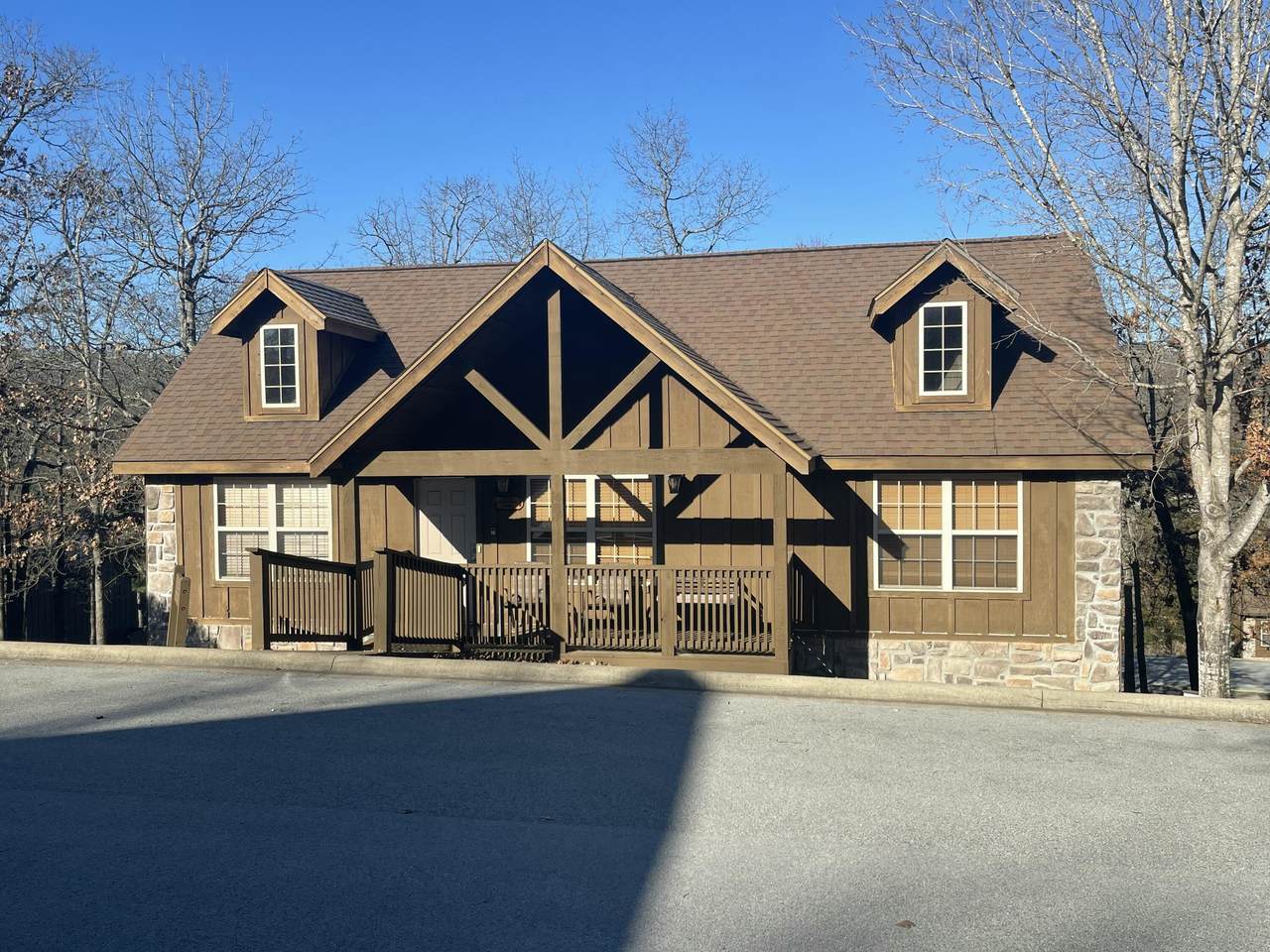 61 Bells Ave. - Photo 1
