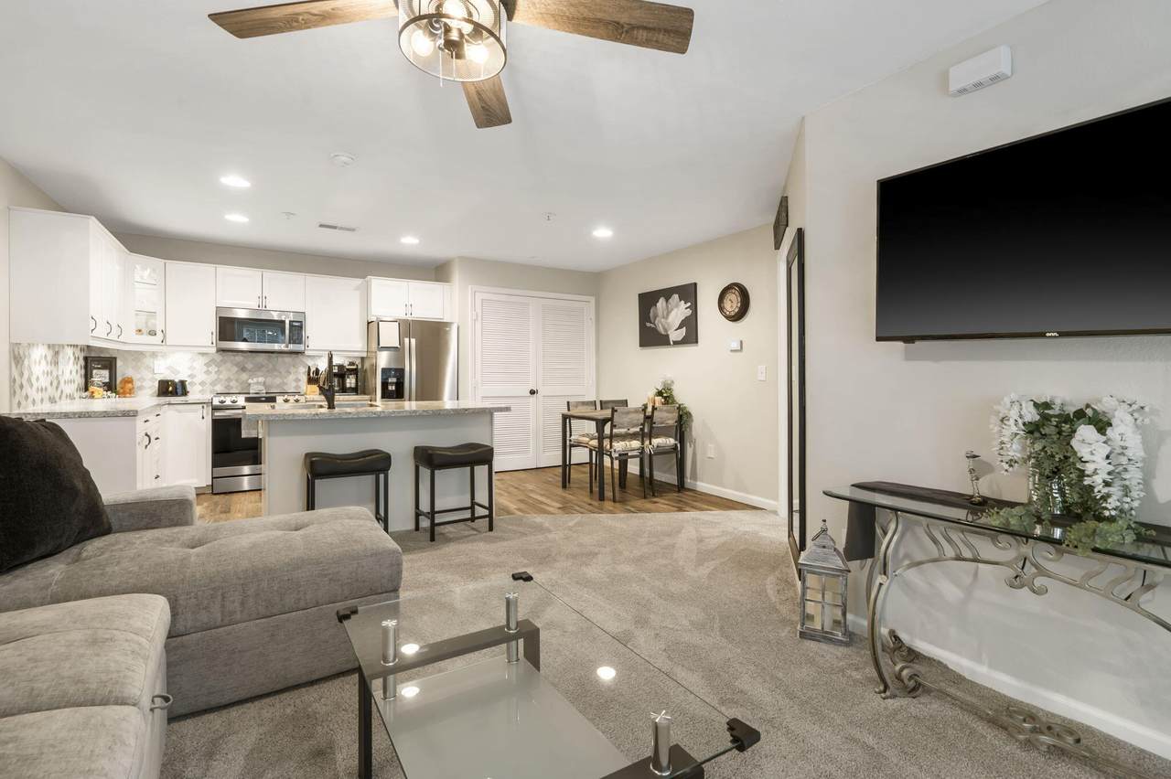707 Rocky Shore Terrace - Photo 1