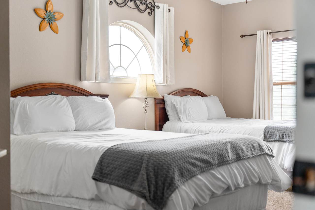 1069 Golf Drive - Photo 1