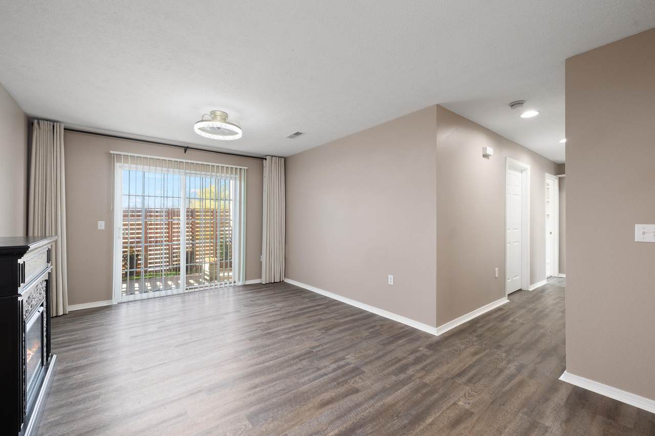 128 Knowledge Avenue - Photo 1