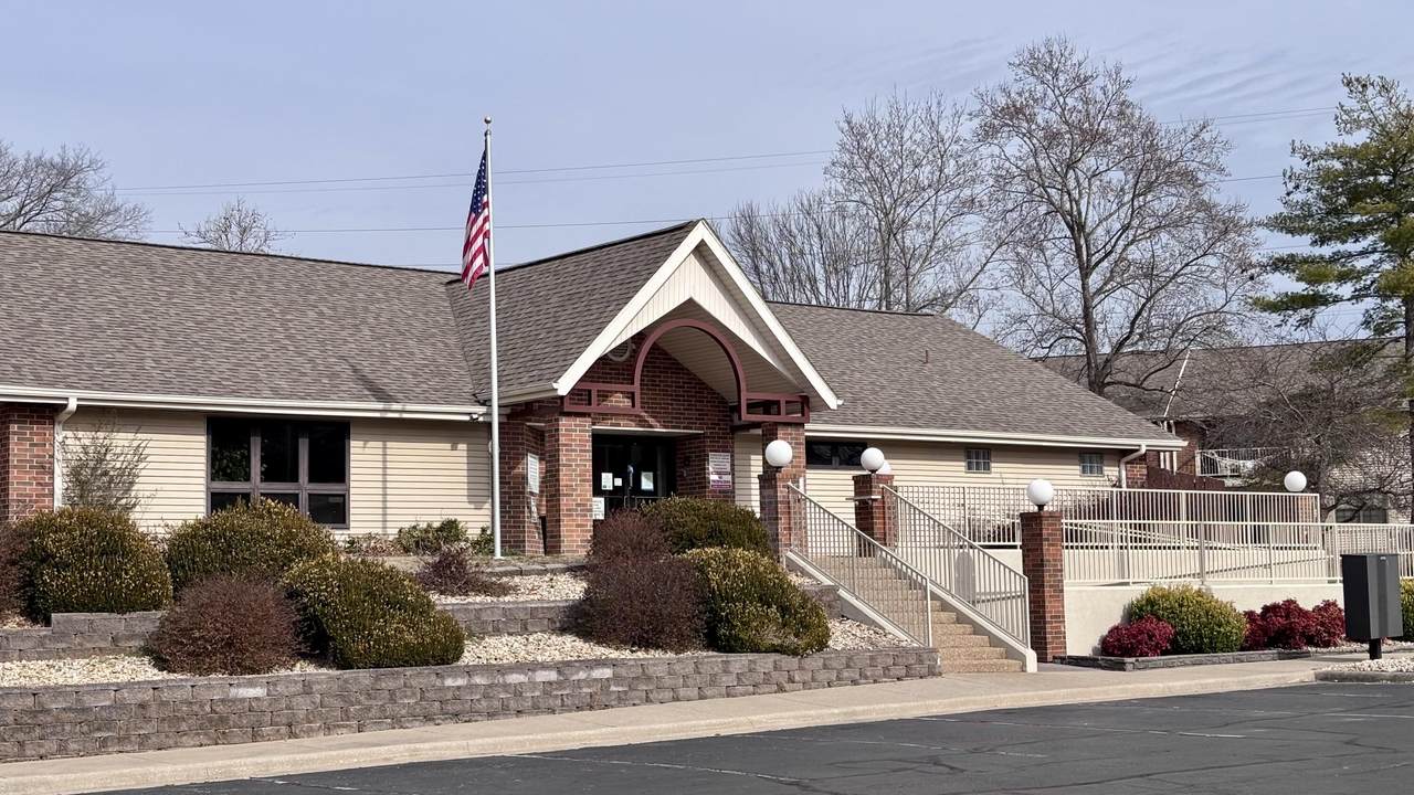 350 South Wildwood Drive - Photo 1