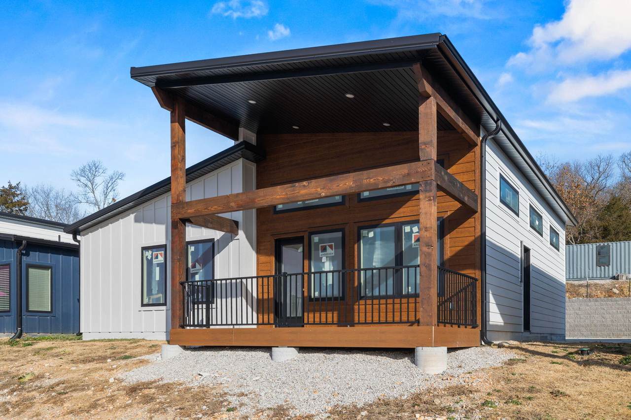 46 Teak Drive - Photo 1