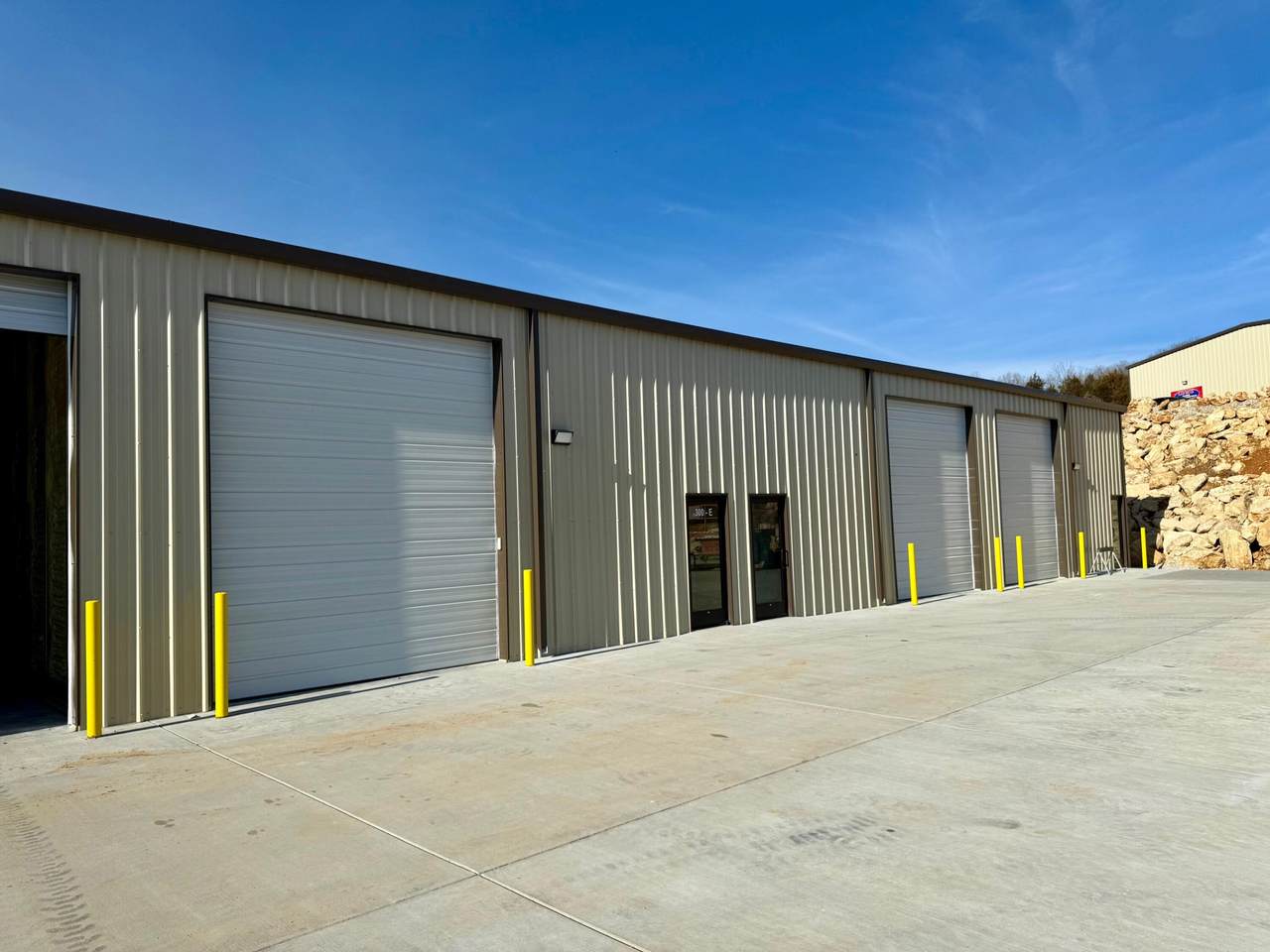300 Stonetree Drive - Photo 1