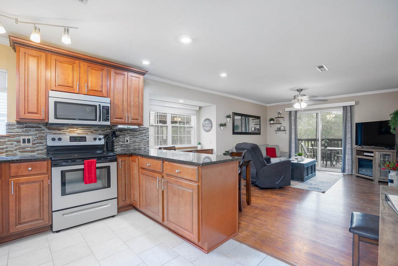 19 Gold Finch Drive - Photo 1