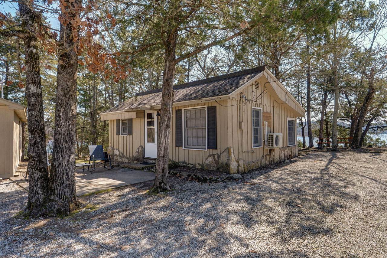 1715 Hideaway Road - Photo 1