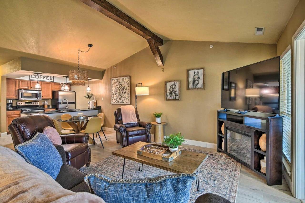 200 Golf View Drive - Photo 1