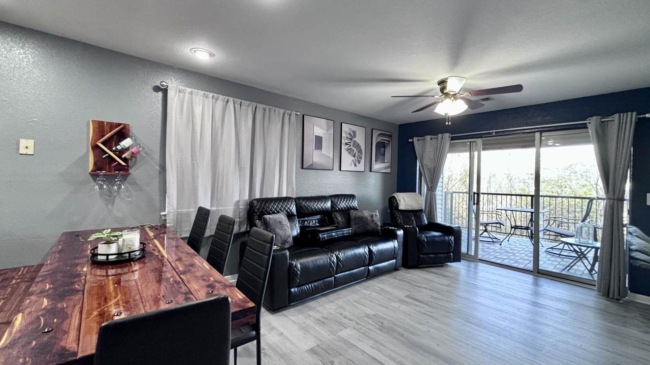 515 Valley View - Photo 1
