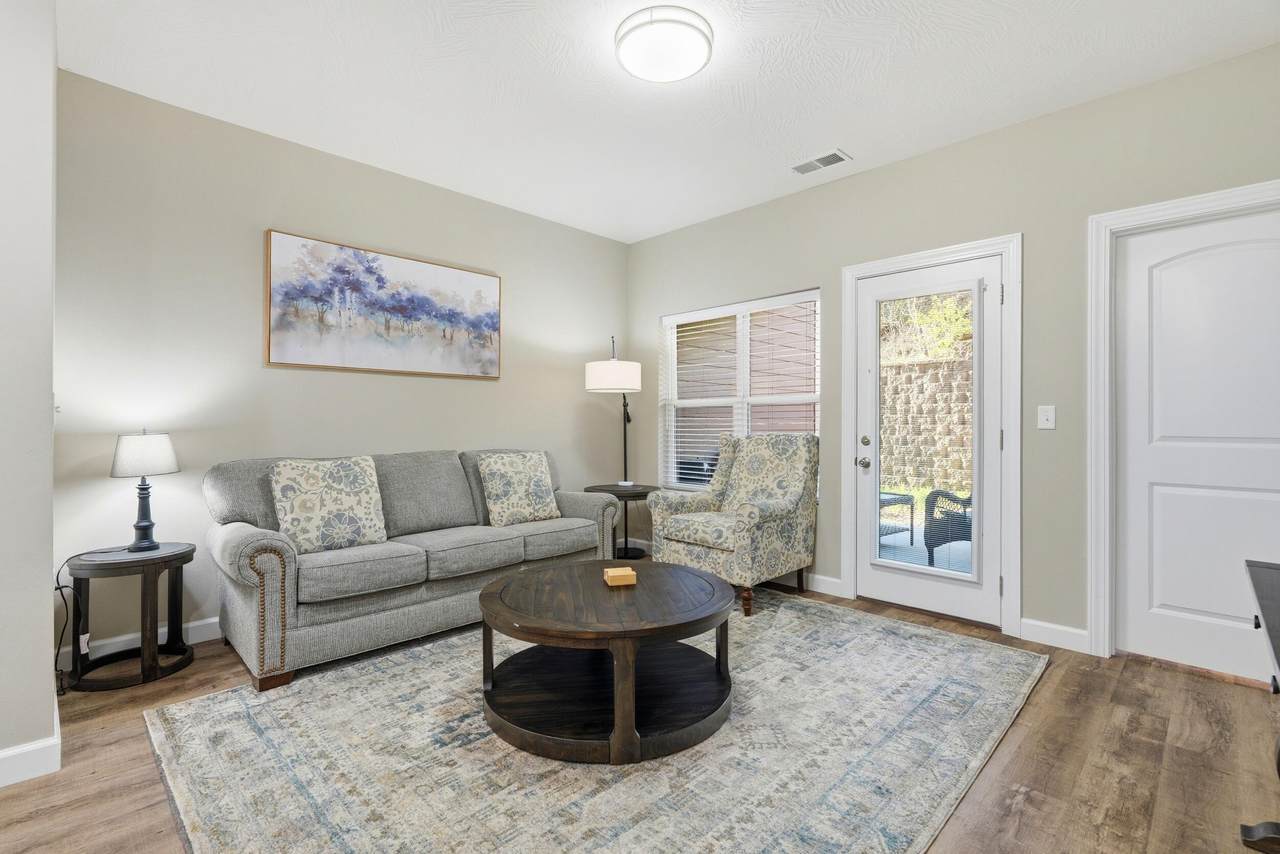 3003 North Vineyards Terrace - Photo 1
