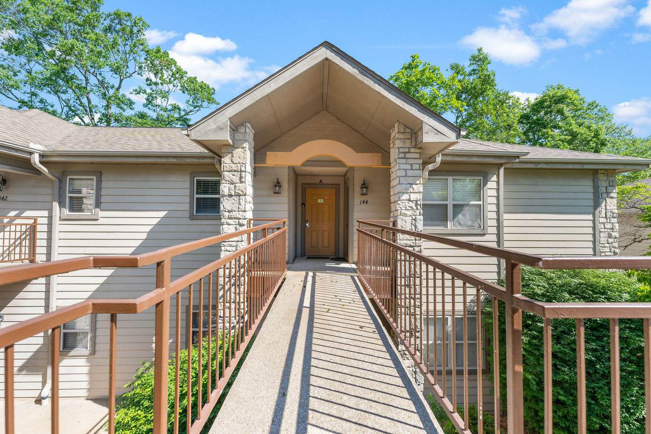144 Oak Lane - Photo 1