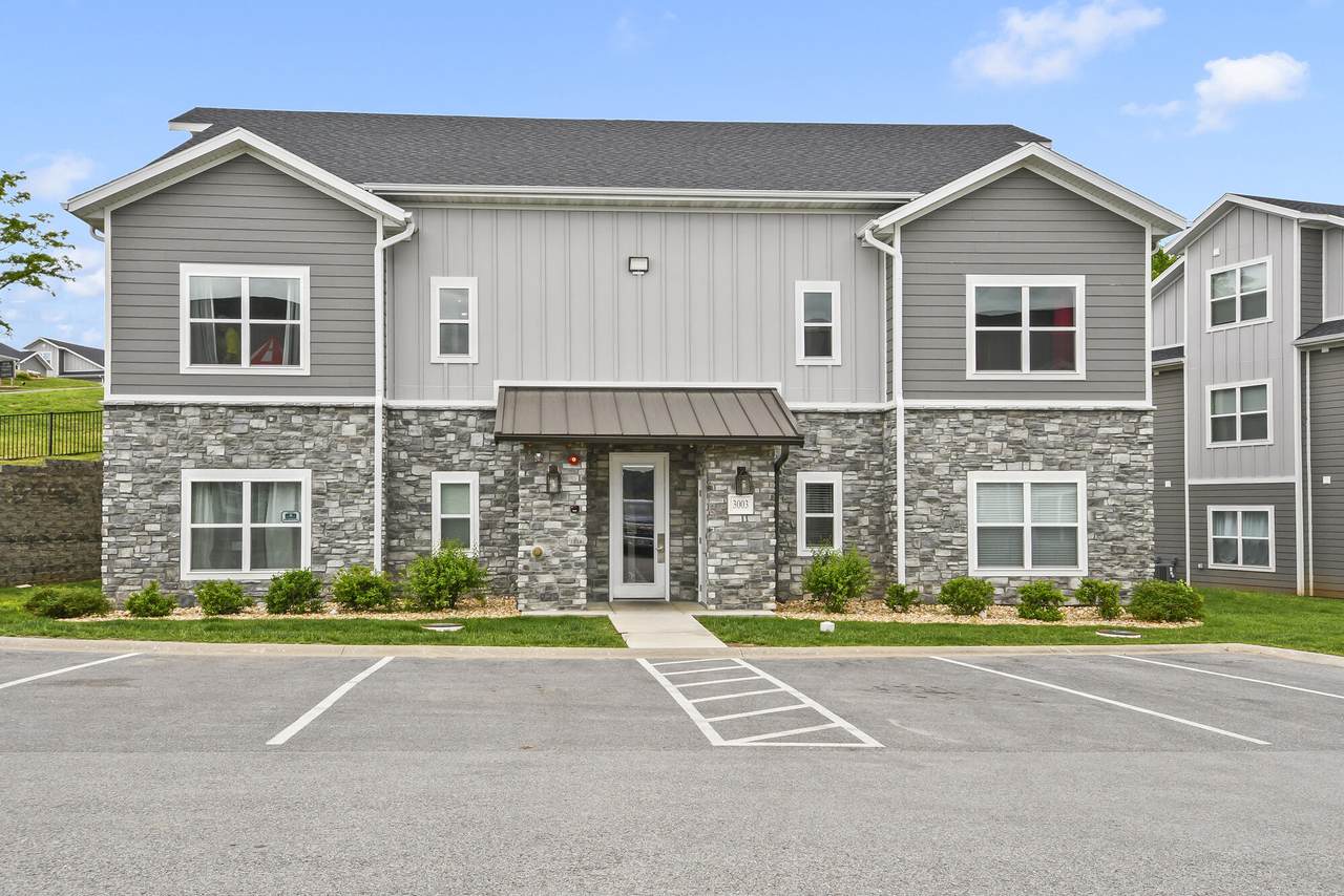 3003 Vineyards Terrace - Photo 1