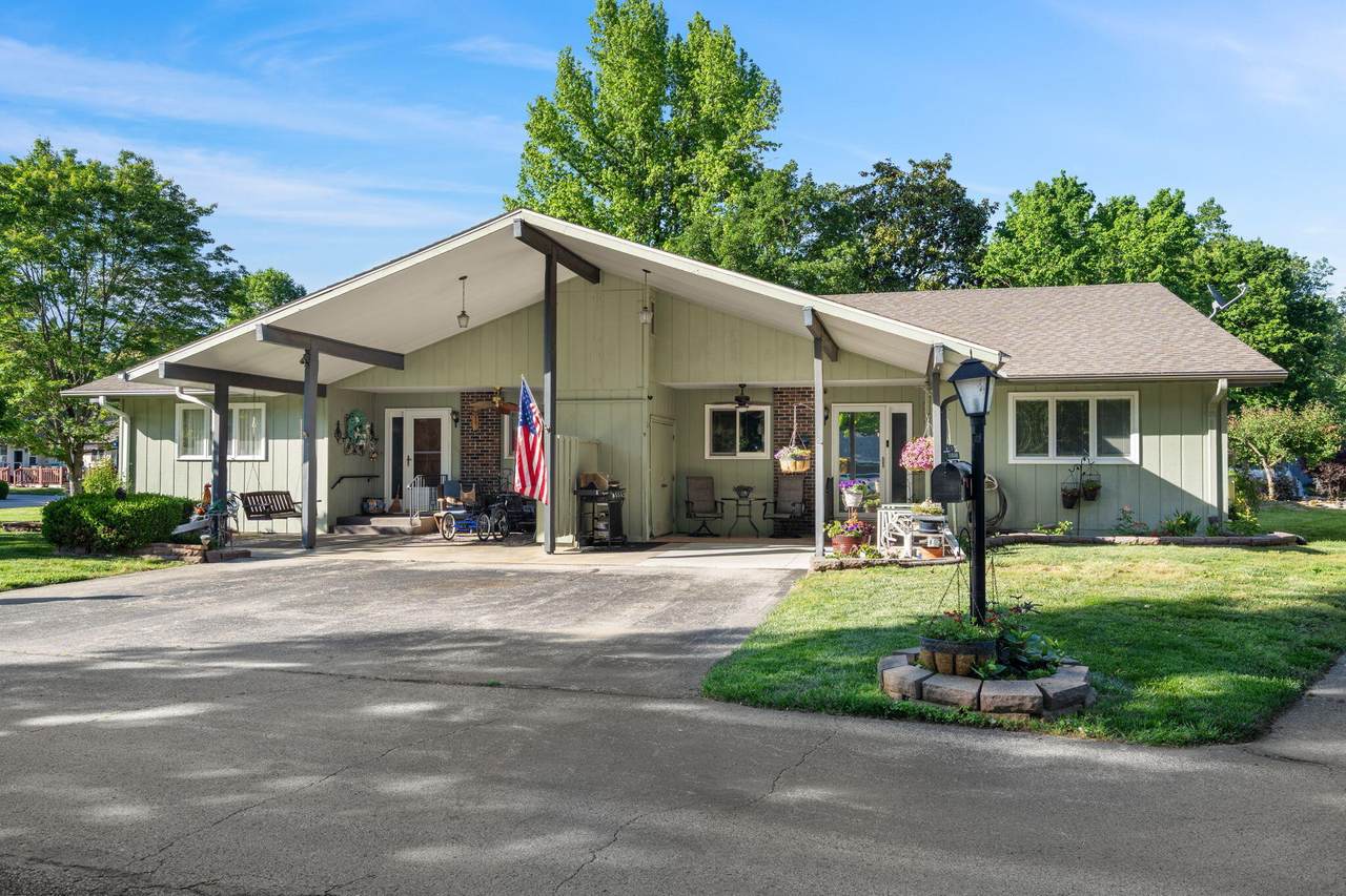 21 Maple Court - Photo 1