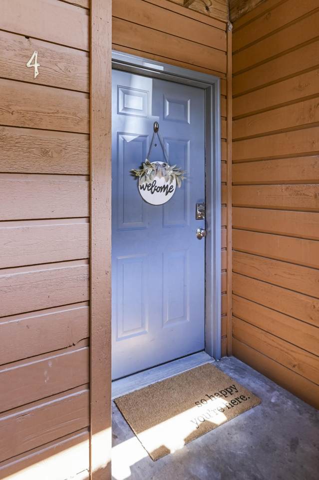 https://bt-photos.global.ssl.fastly.net/springmo/1280_boomver_1_60327846-2.jpg