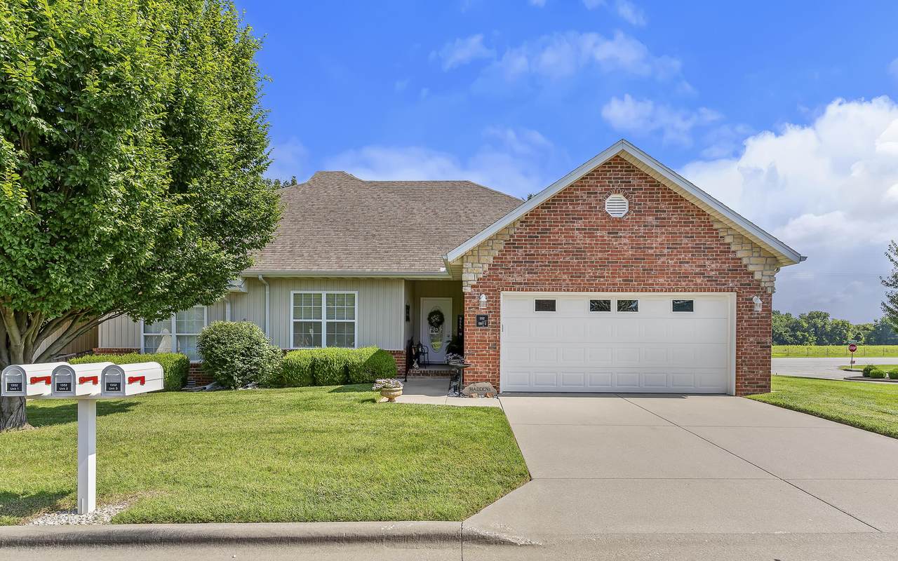 1352 Sandy Creek Circle - Photo 1