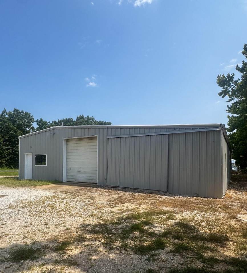 8137 State Highway 13 - Photo 1