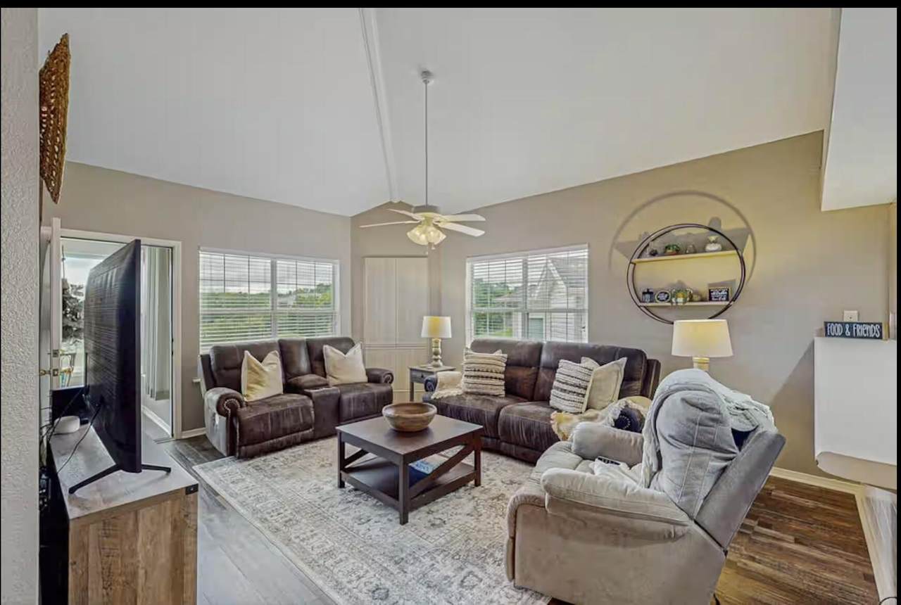 351 Wildwood Drive - Photo 1