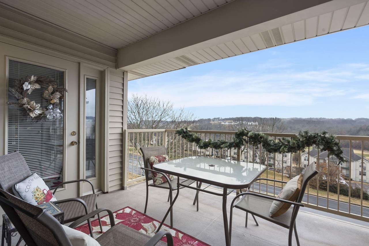 350 Wildwood Drive - Photo 1