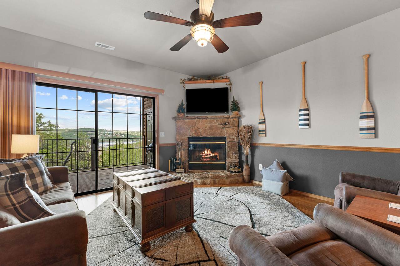 190 Village Trail - Photo 1