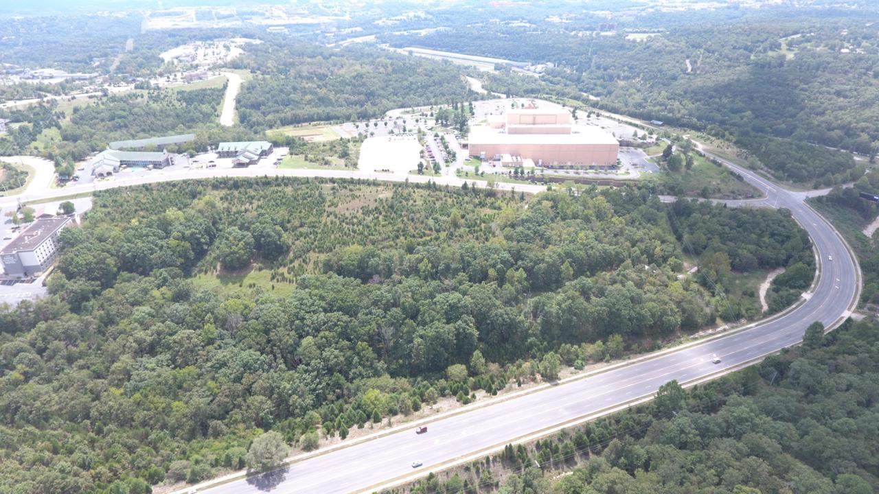 Tbd Shepherd Of The Hills Expressway - Photo 1