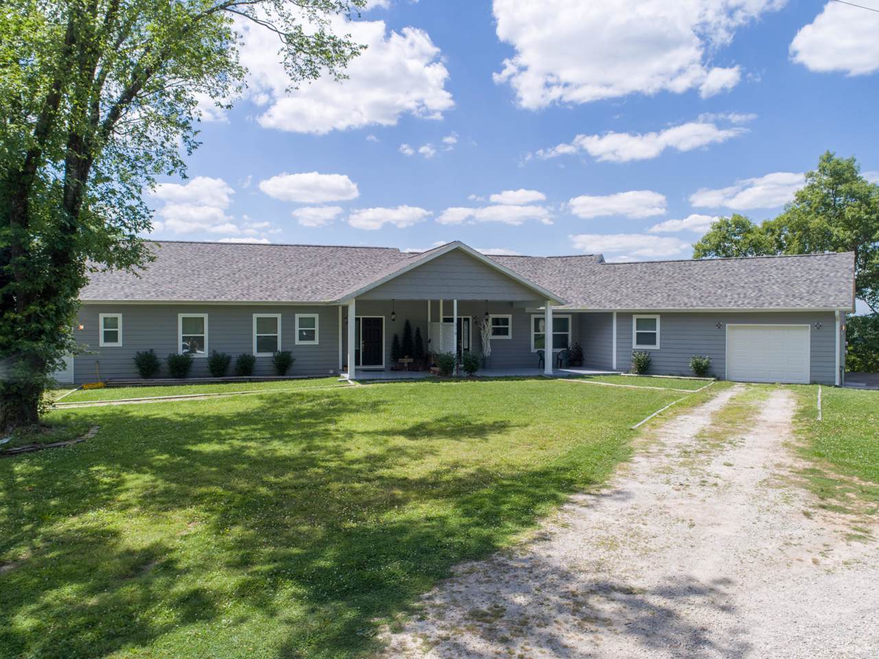 319 Cliff House Road - Photo 1