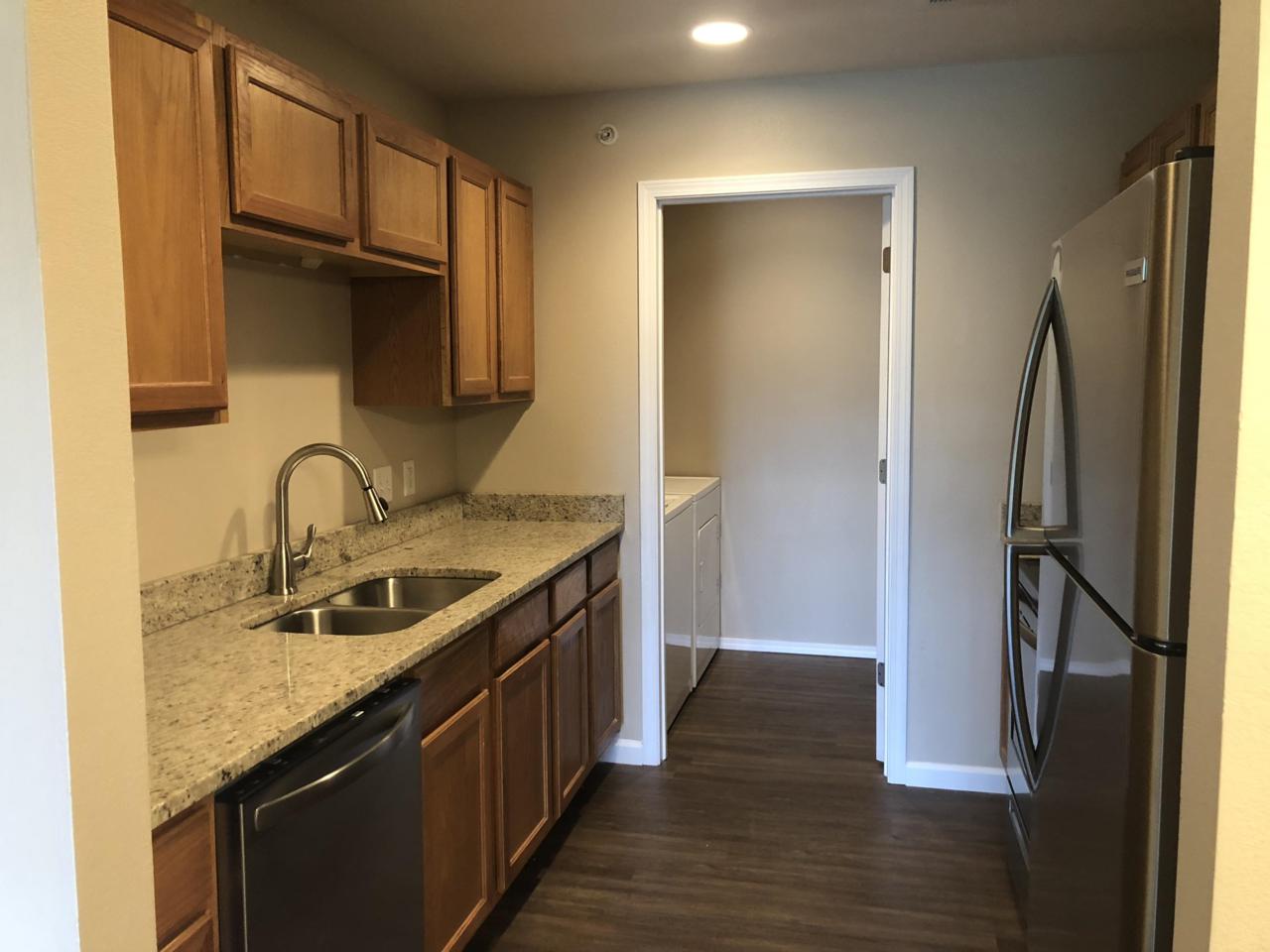 2950 Vineyards Parkway - Photo 1