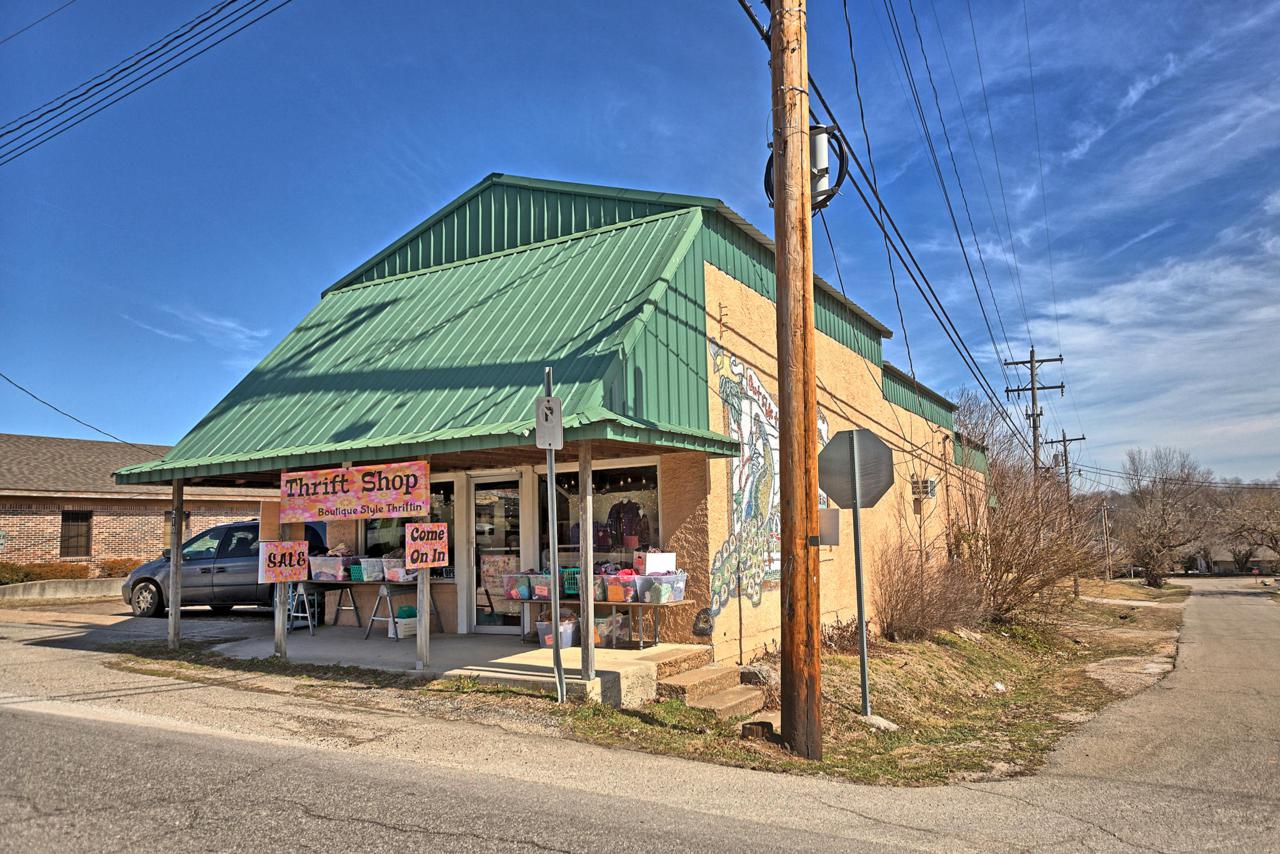 210 Main - Photo 1