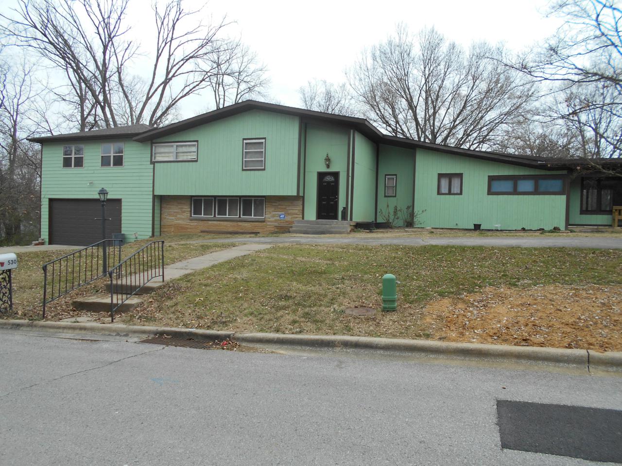 530 Parnell Drive - Photo 1