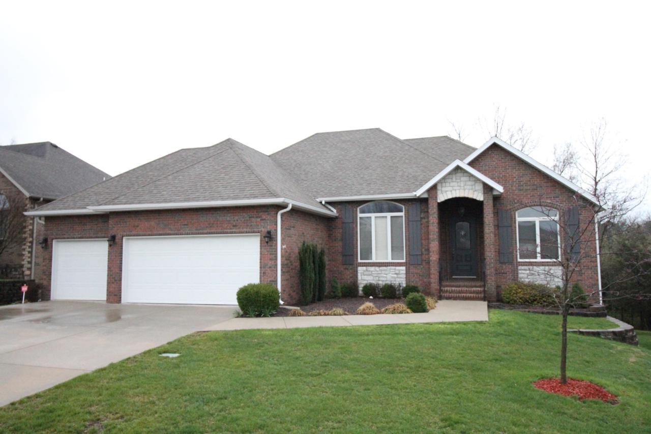 512 Montrose Drive - Photo 1