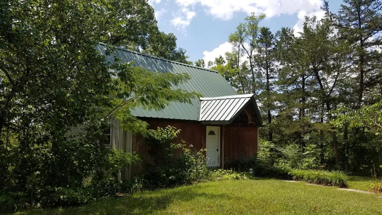 17986 Farm Road 2260 - Photo 1
