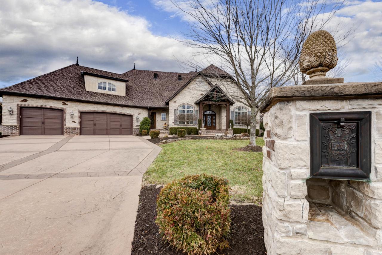 708 Bellflower Drive - Photo 1