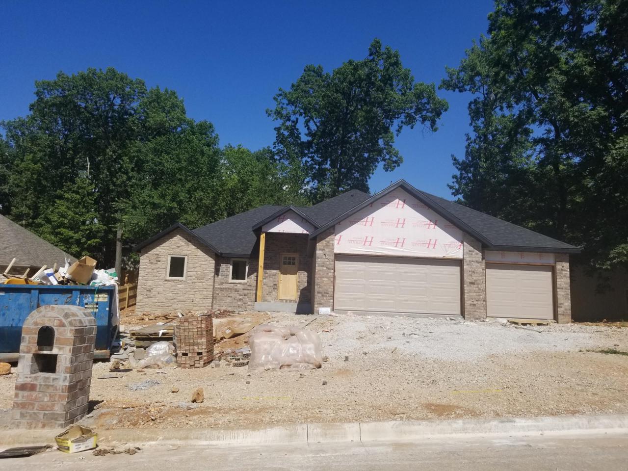 4816 Hutchinson Avenue - Photo 1