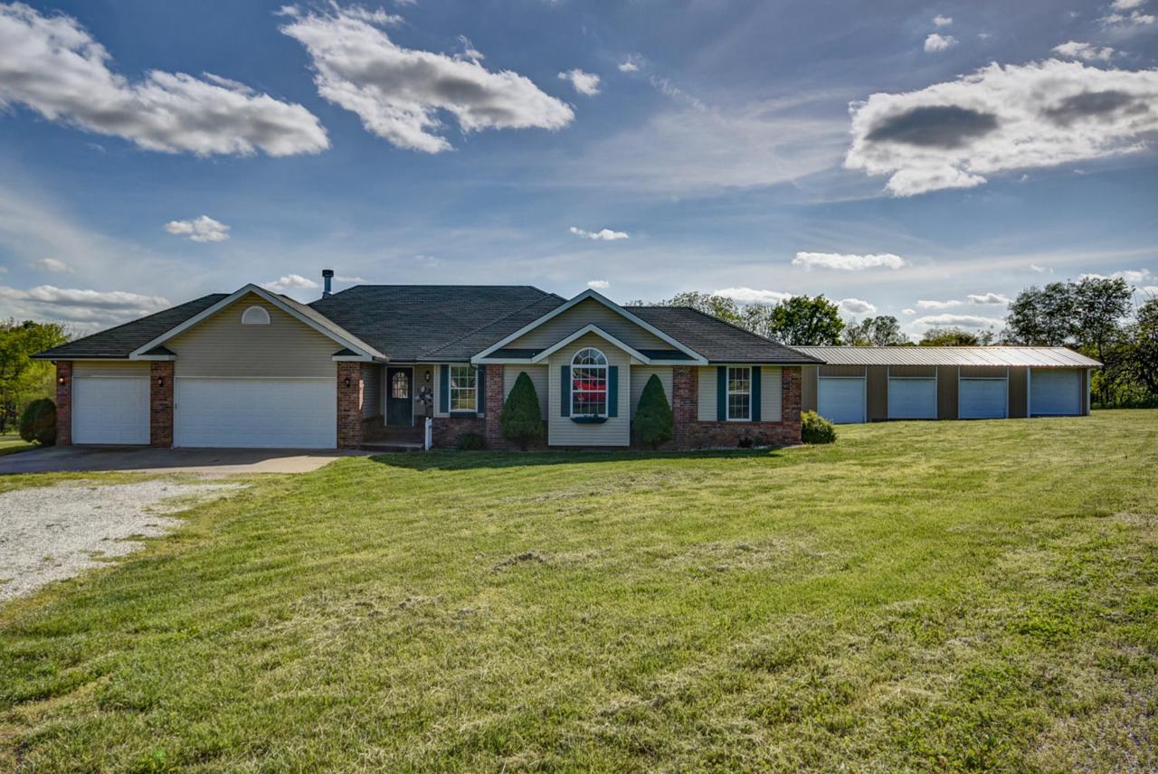 1548 487th Road - Photo 1