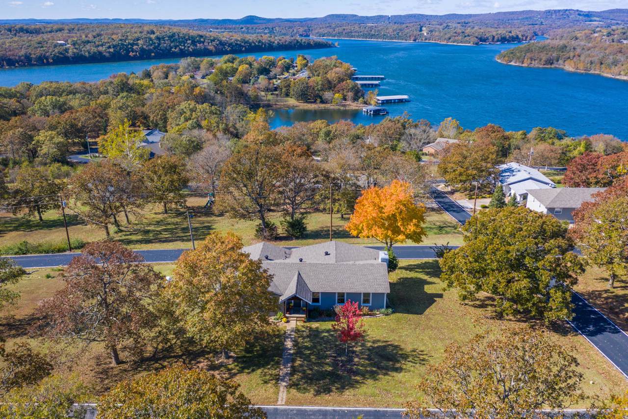 23037 Farm Road 1260 - Photo 1