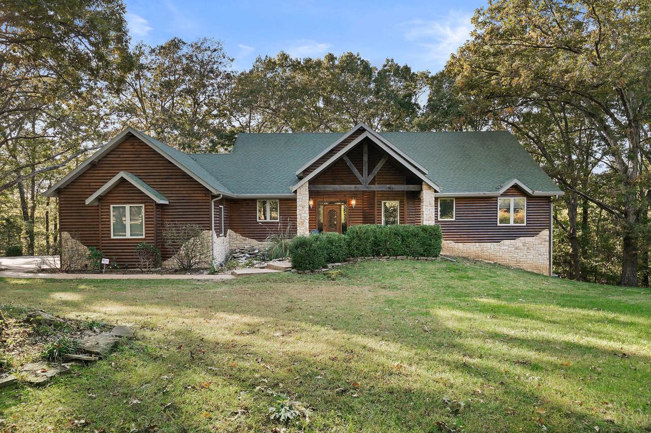 993 Oak Ridge Road - Photo 1