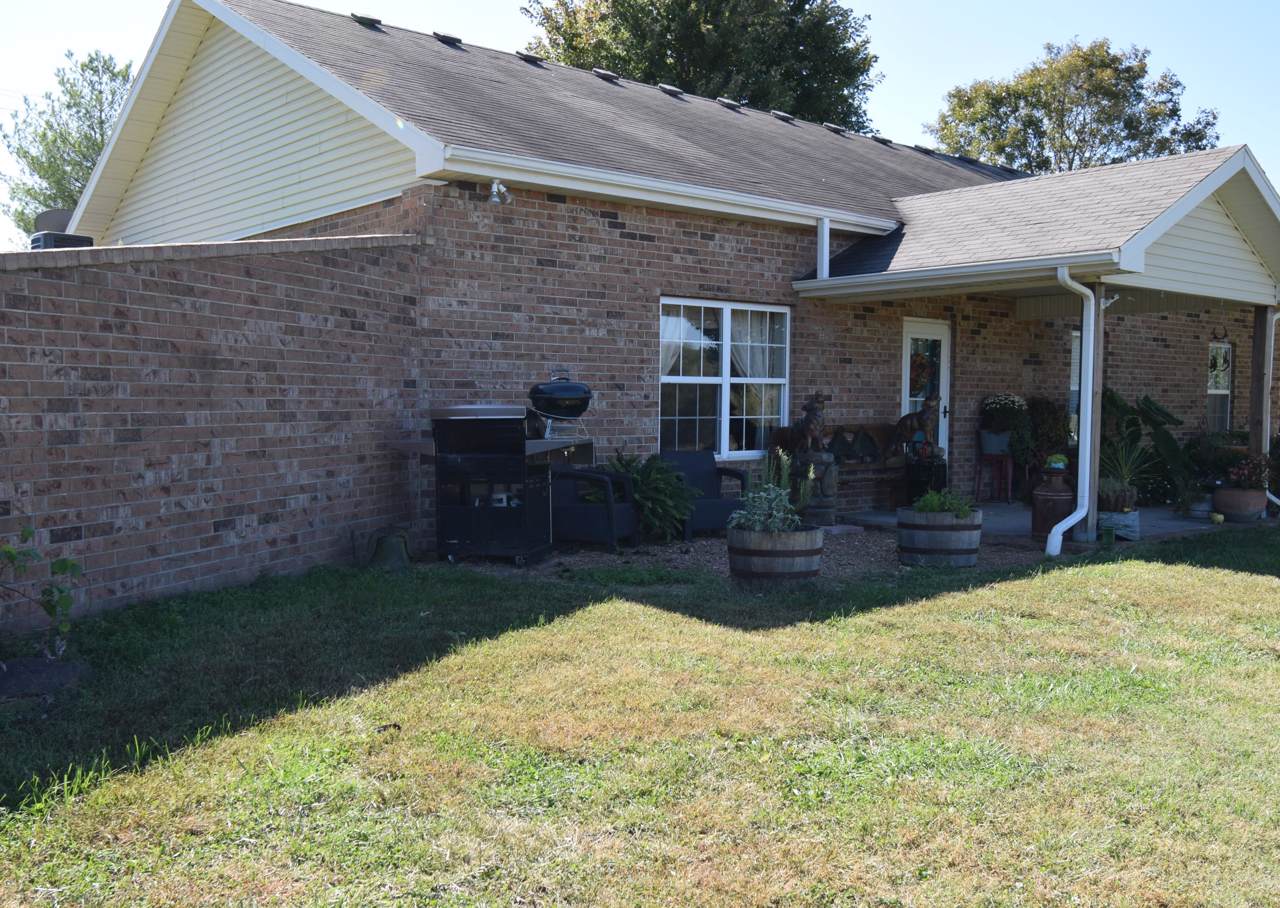 915 430th Road - Photo 1