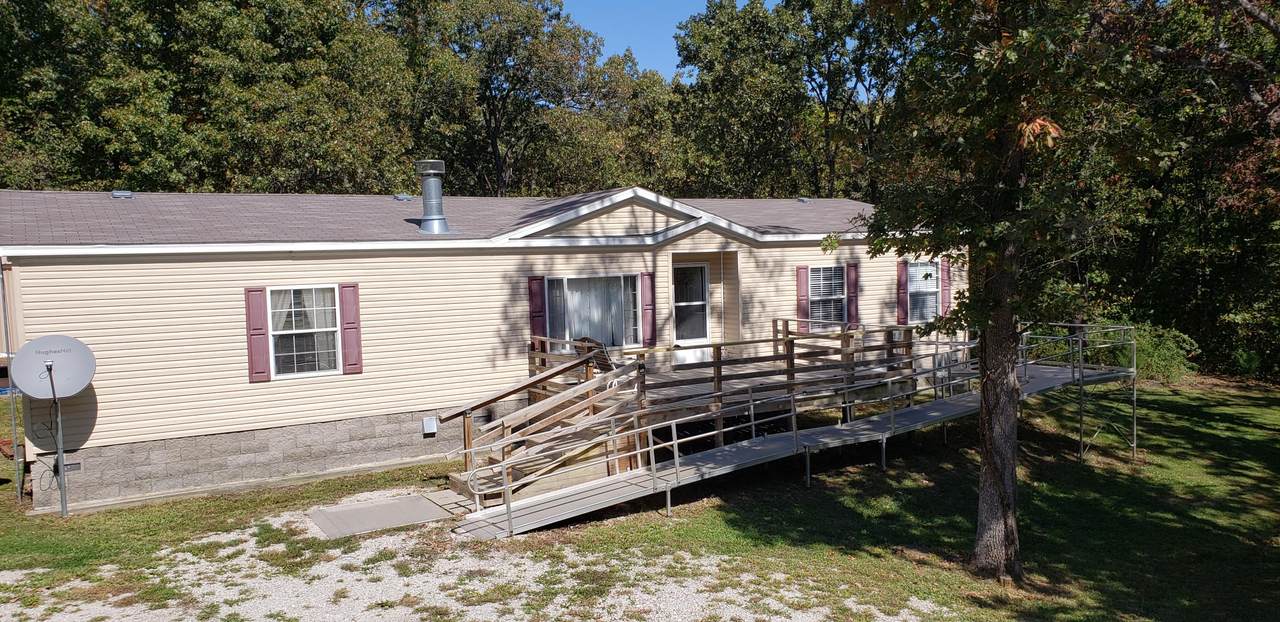 3195 726 Road - Photo 1