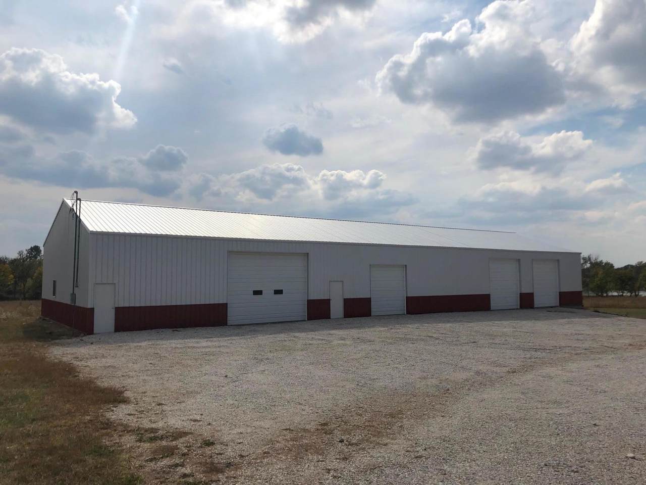 500 Iris Road - Photo 1