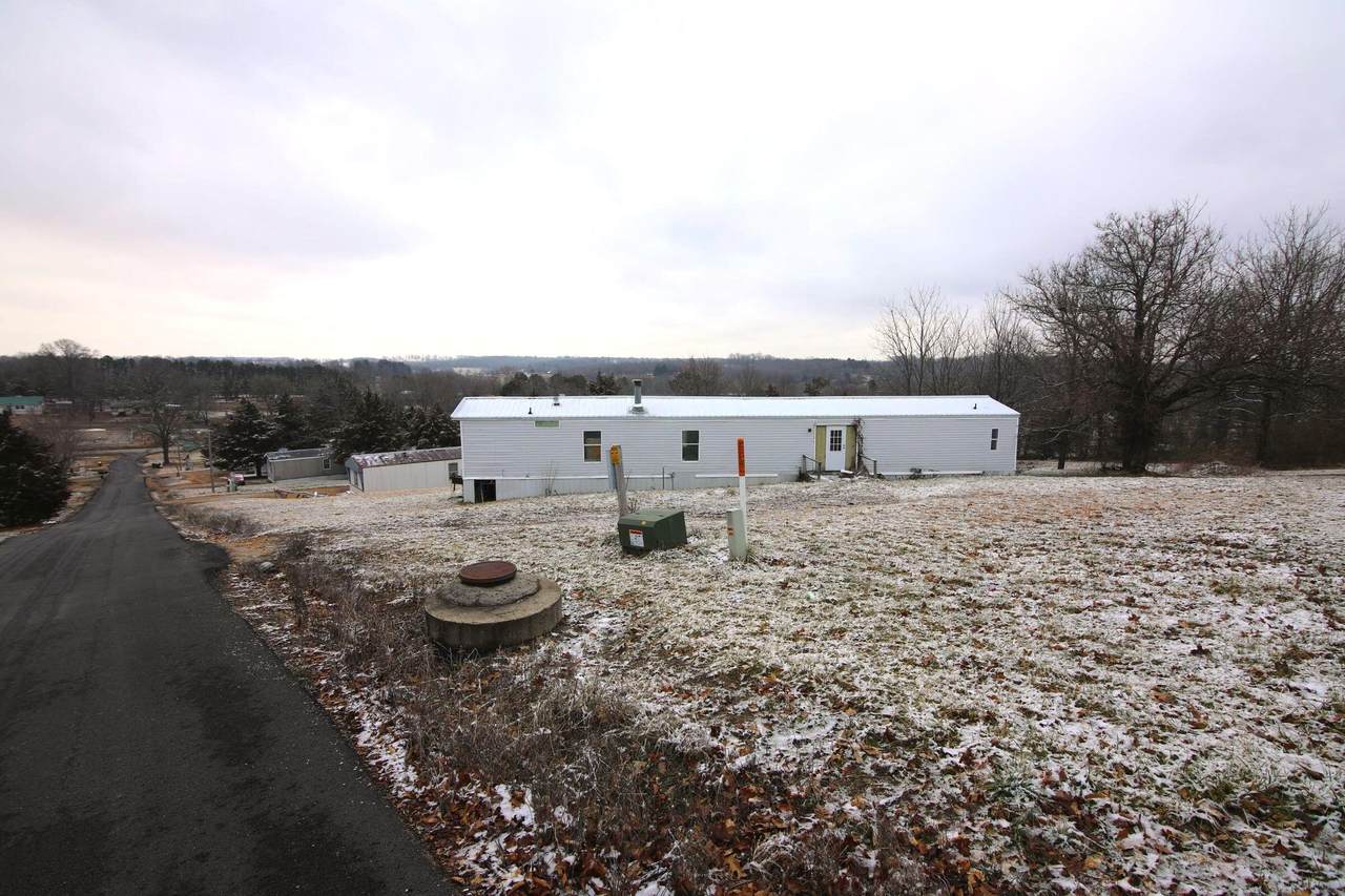 98 Caruthers Lane - Photo 1