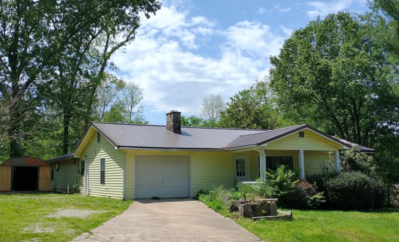 516 9th Street - Photo 1