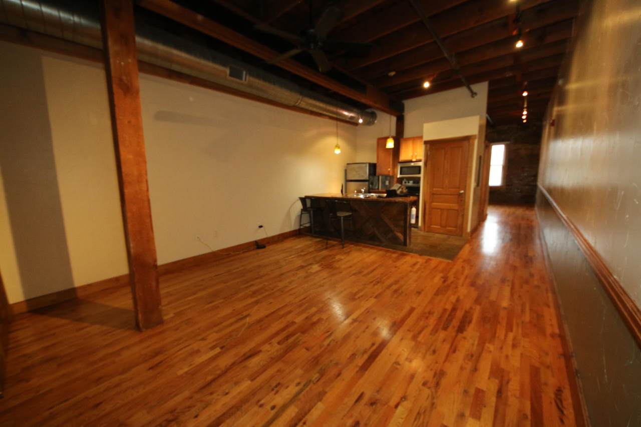 509 Olive - Photo 1