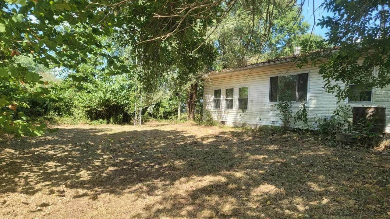 1139 500 Road - Photo 1