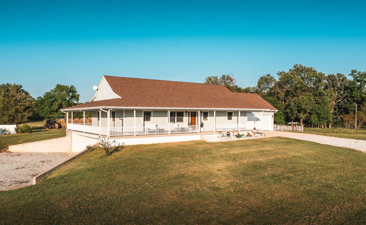 17045 Bushy Creek Road - Photo 1