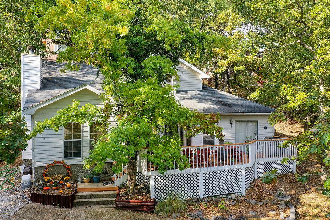 5825 Pheasant Place - Photo 1