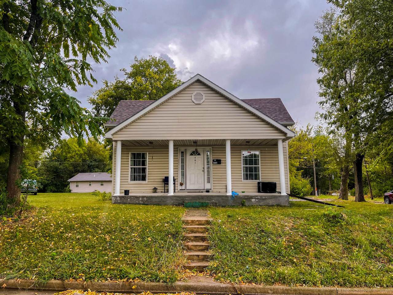 502 St. Louis Avenue - Photo 1