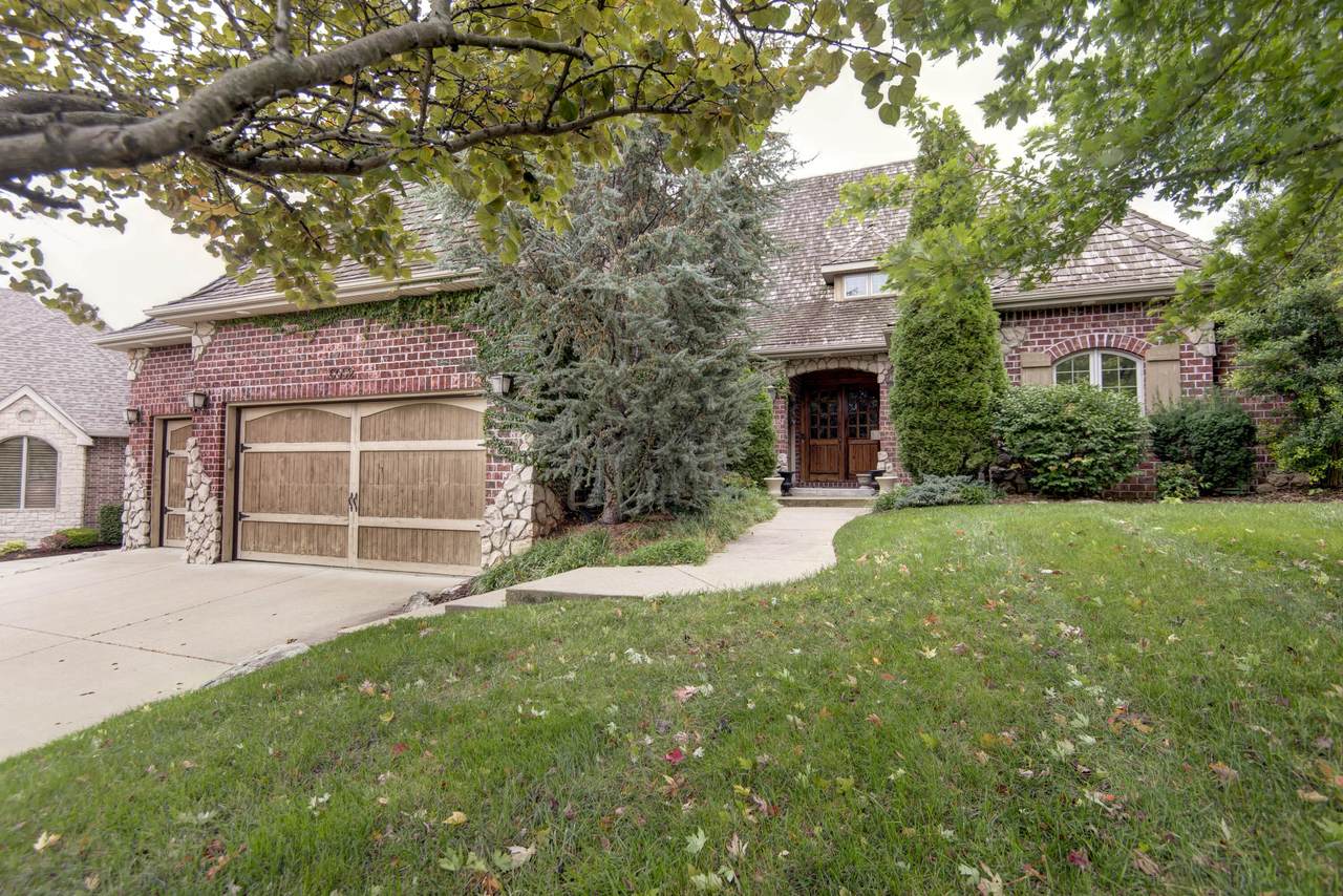 6052 Natural Falls Drive - Photo 1