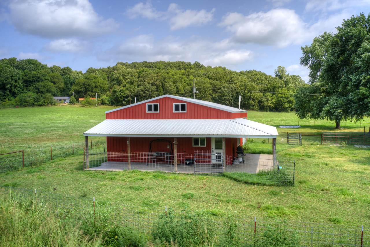 2760 Beamon Hollow Road - Photo 1