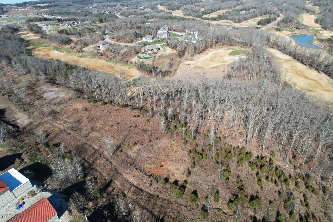 000 Prairie Dunes Drive - Photo 1