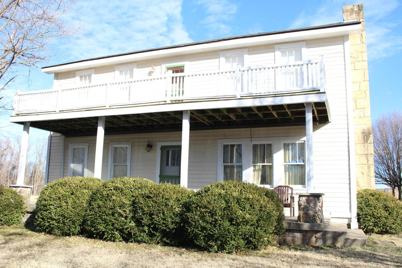 309 Hwy 32 - Photo 1