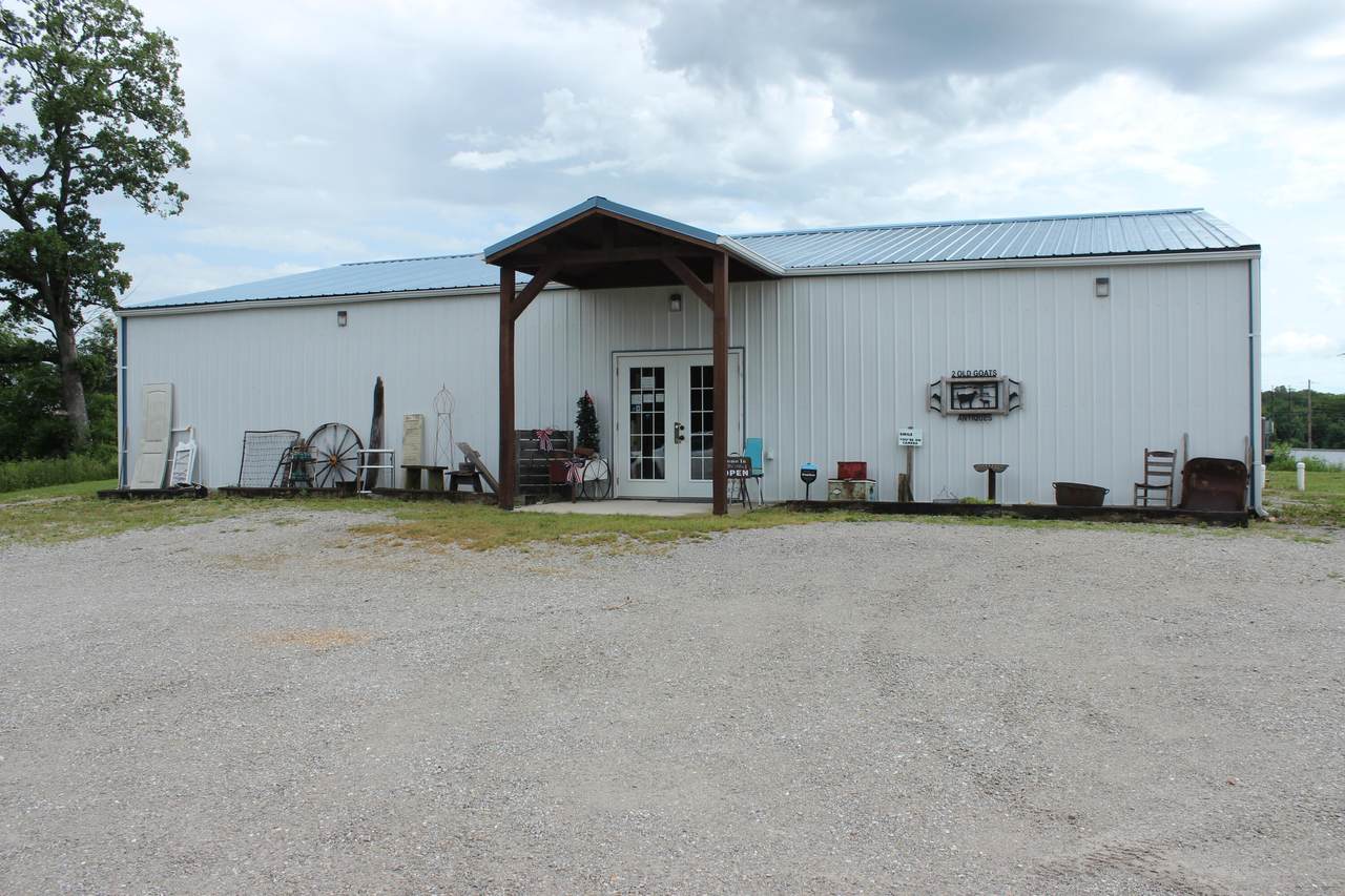 2240 County Road 1270 - Photo 1