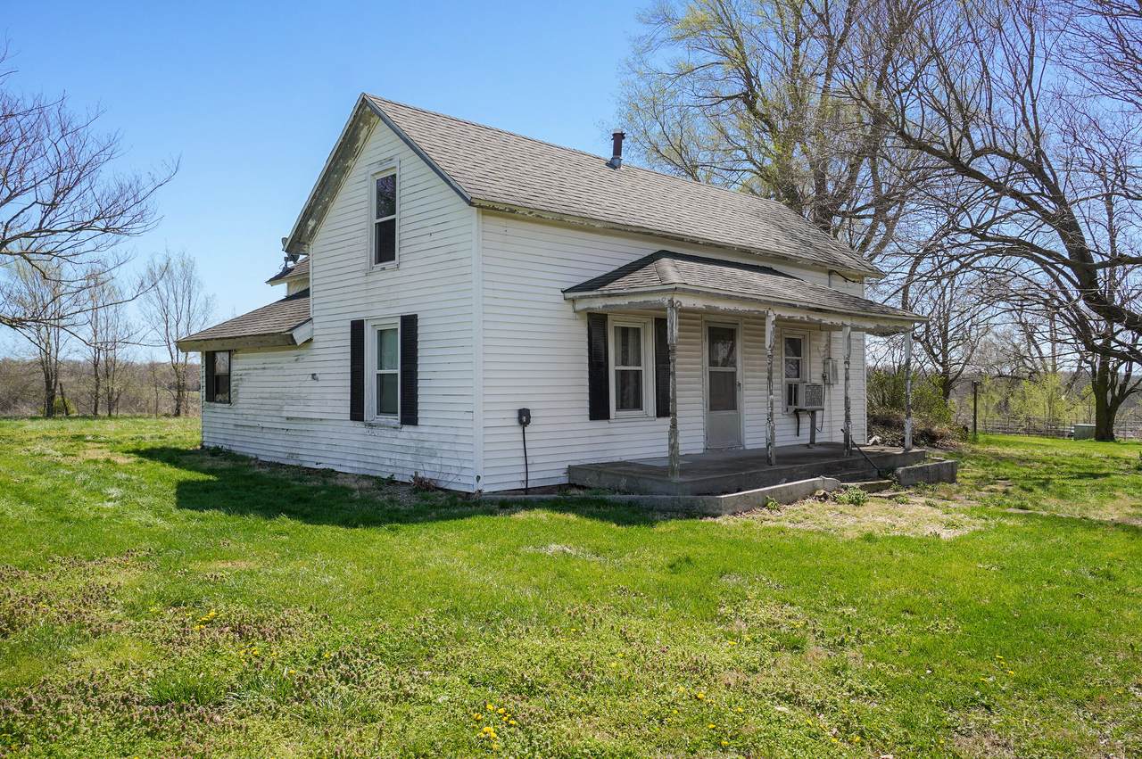12858 Farm Road 116 - Photo 1